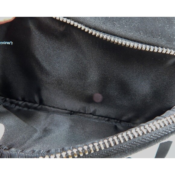 Lululemon Crossbody Camera Bag Quilted Velour 2L Black Gold 8-1/2 Inch - Picture 9 of 14